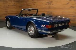 Foto 10 di 10: TRIUMPH TR6