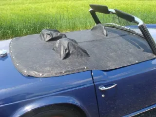 Foto 5 di 6: TRIUMPH TR4  