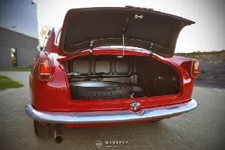 Foto 10 di 12: ALFA ROMEO Giulietta Sprint Veloce Alleggerita 