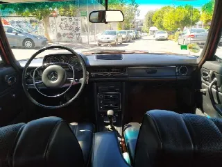 Foto 2 di 18: MERCEDES-BENZ 230 C 230/6 