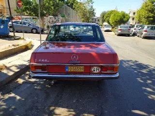 Foto 11 di 18: MERCEDES-BENZ 230 C 230/6 
