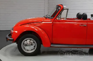 Foto 8 di 10: Volkswagen Beetle