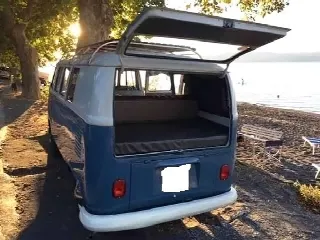 Foto 3 di 3: VOLKSWAGEN T 1 KOMBI 