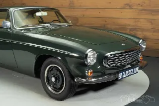 Foto 5 di 10: VOLVO P1800 