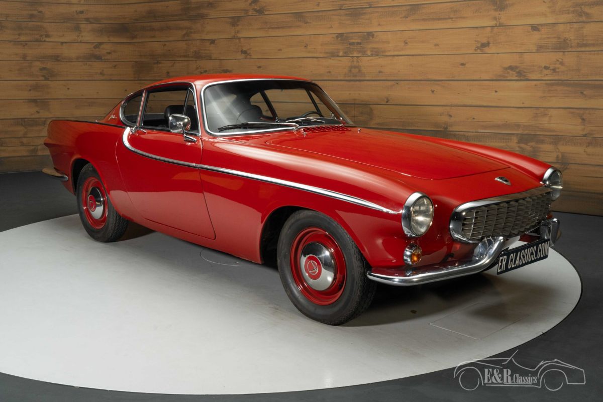 VOLVO P1800 Jensen 
