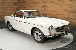 Foto 4 di 10: VOLVO P1800