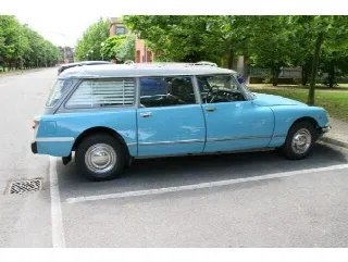 Foto 4 di 8: CITROEN DS DS 23 Familiale
