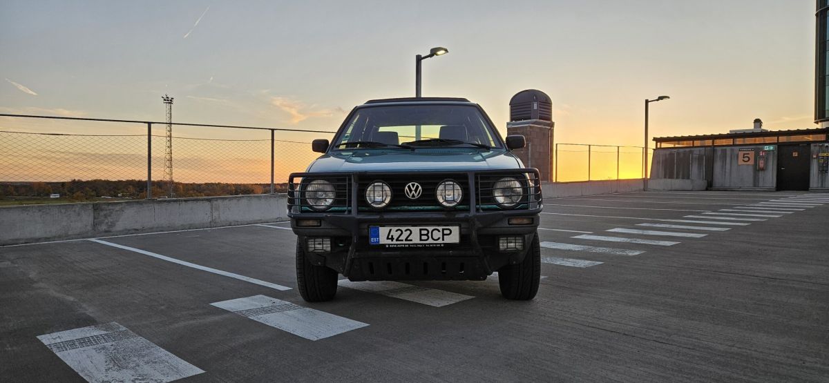 Volkswagen Golf Country