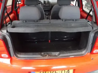Foto 21 di 21: Volkswagen Lupo 