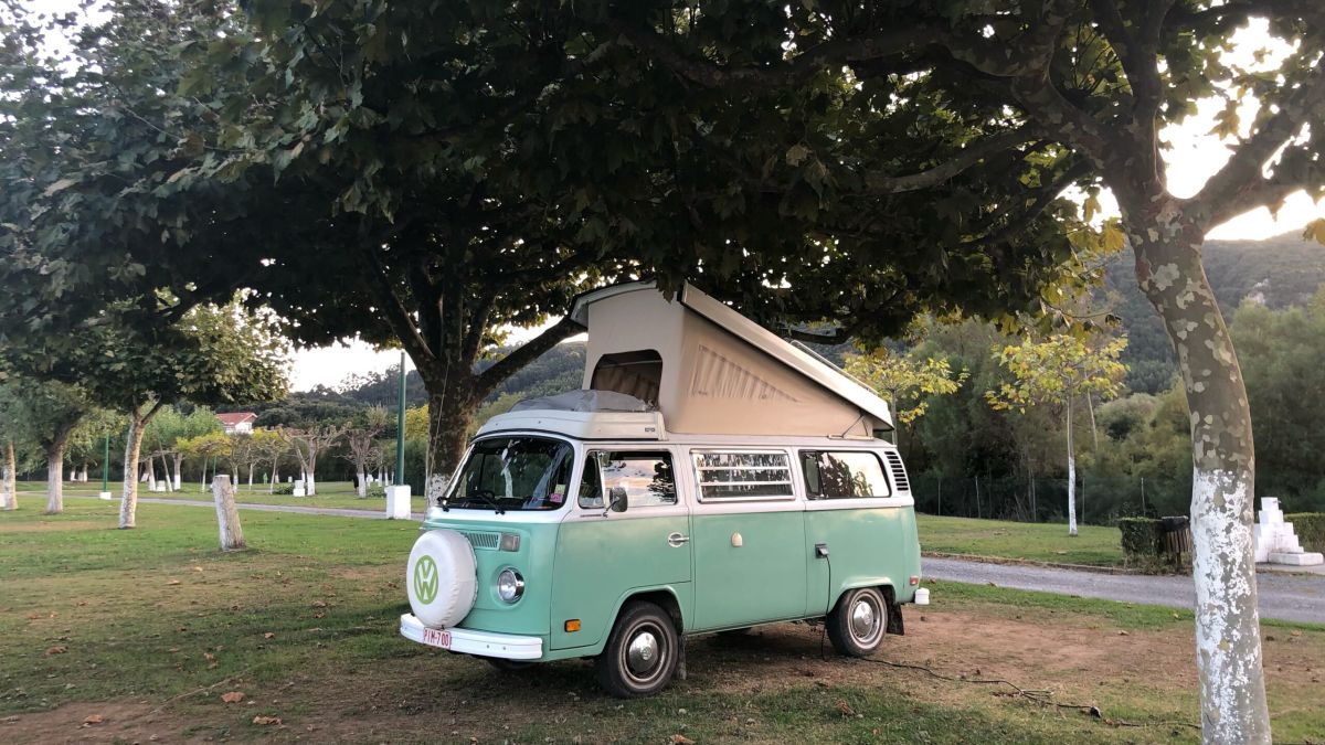 Volkswagen T2 B Westfalia  
