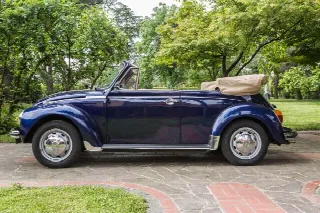 Foto 2 di 3: Volkswagen Cabrio