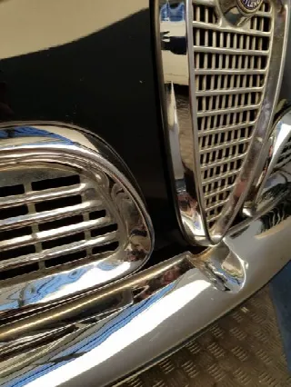 Foto 6 di 9: ALFA ROMEO Giulietta  