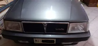 Foto 8 di 11: LANCIA Thema 834C   