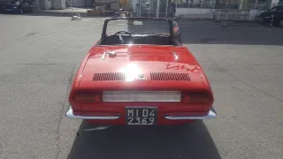 Foto 4 di 6: FIAT 850 Spider I serie 