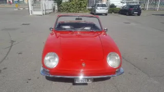 Foto 3 di 6: FIAT 850 Spider I serie 