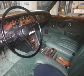 Foto 3 di 10: ROLLS ROYCE Silver ShadowI