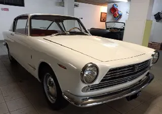 Foto 5 di 6: FIAT 2300 S Coupe' 