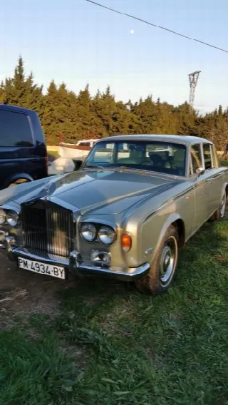 Foto 6 di 10: ROLLS ROYCE Silver ShadowI