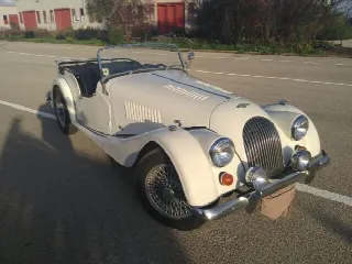 Foto 2 di 8: MORGAN 4/4  