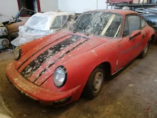 Foto 2 di 8: PORSCHE 912  