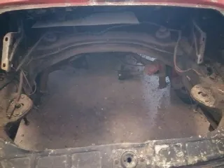 Foto 8 di 8: PORSCHE 912  