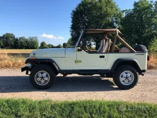 Foto 3 di 12: JEEP Other YJ  4.2 
