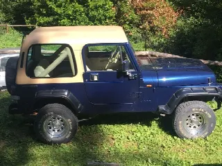 Foto 3 di 6: JEEP Wrangler 2.5 Soft Top Base    