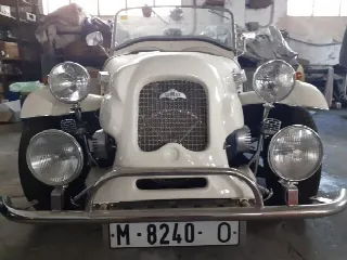 Foto 2 di 5: CITROEN Dyane 6 