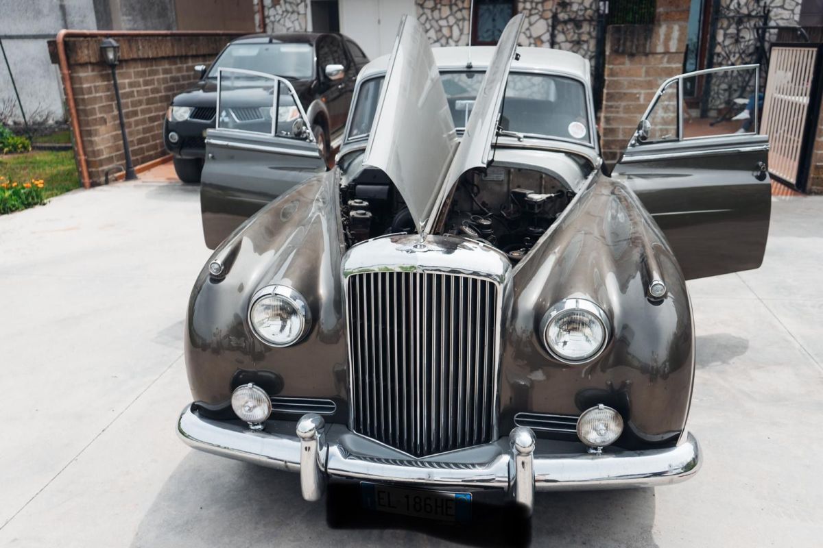 BENTLEY S1  
