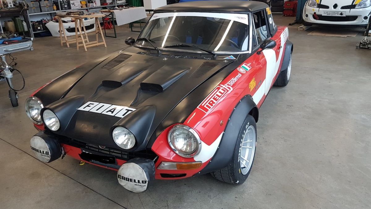 FIAT 124 Abarth Rally 
