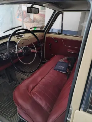 Foto 4 di 5: FIAT 1200 Granluce 