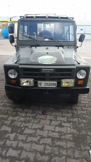 Foto 3 di 6: FIAT Campagnola 9 Posti 