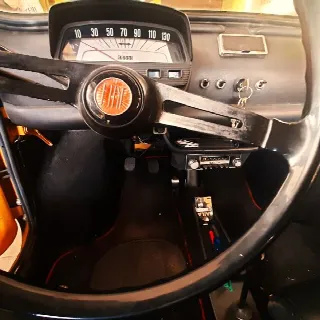 Foto 5 di 10: FIAT 500 L    