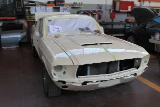 Foto 12 di 25: FORD Mustang GT390 CLONE GT500   