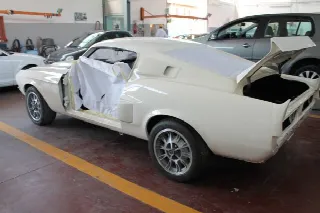 Foto 13 di 25: FORD Mustang GT390 CLONE GT500   
