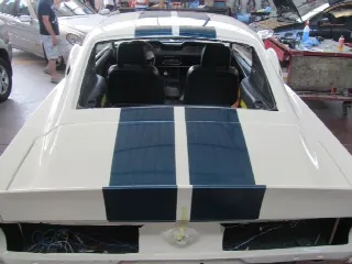 Foto 16 di 25: FORD Mustang GT390 CLONE GT500   