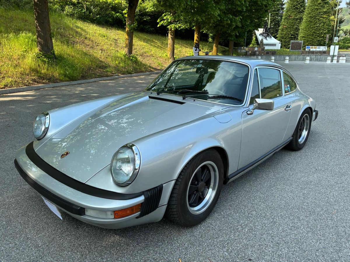 PORSCHE 911 2.7 COUPE'   