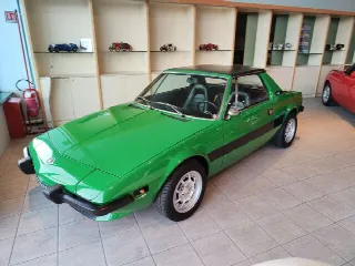 Foto 2 di 15: FIAT X1/9 