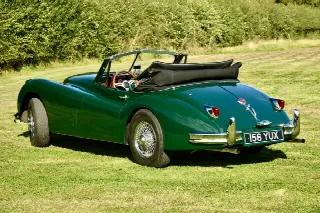 Foto 8 di 9: JAGUAR XK 140 Drophead 