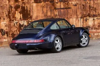 Foto 3 di 5: PORSCHE 964 Carrera 4
