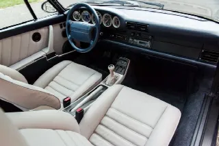 Foto 2 di 5: PORSCHE 964 Carrera 4