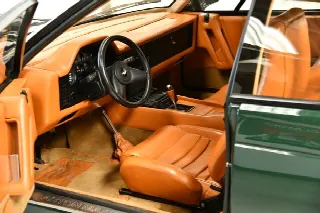 Foto 7 di 10: ASTON MARTIN V8Zagato(1986-1990) Coupe 