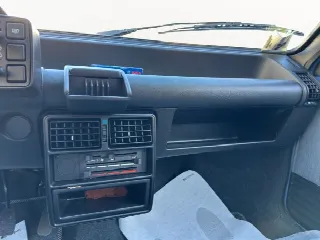 Foto 12 di 19: FIAT Uno 45 KM 37.000 auto mai restaurata  